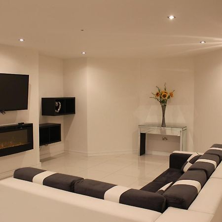 Blossom Lane Apartment Woodford  Εξωτερικό φωτογραφία